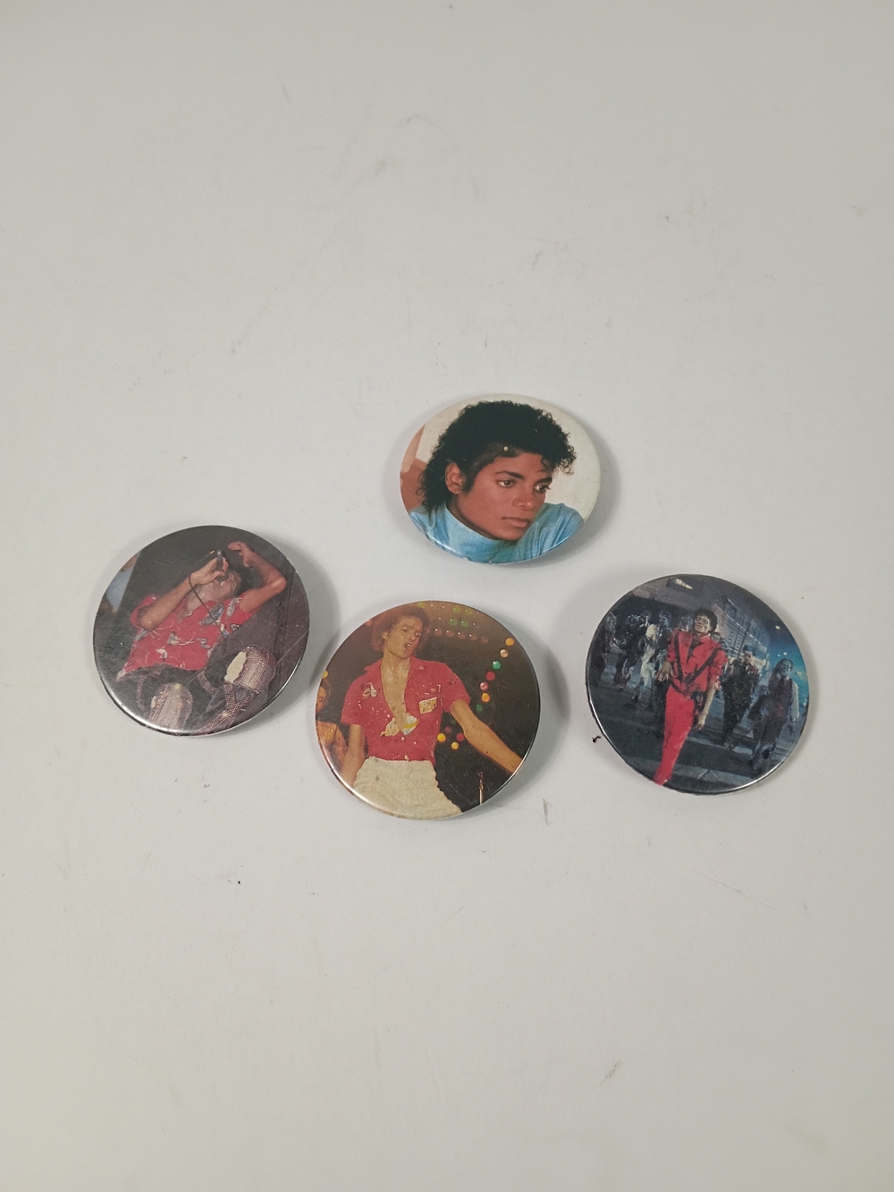 Michael Jackson Vintage Collectible Pin Set(4) Used